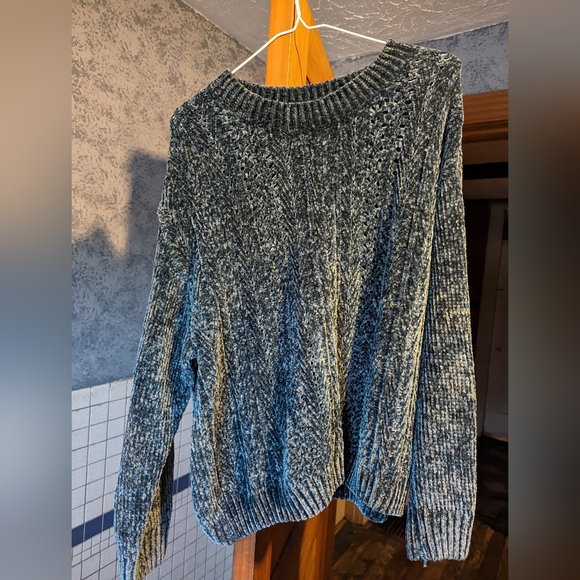 Falls Creek Sweaters - Blue Maurices Sweater